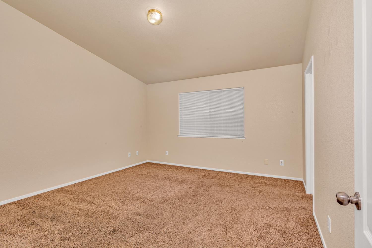 194 Livorno Ct, Merced, CA 95341