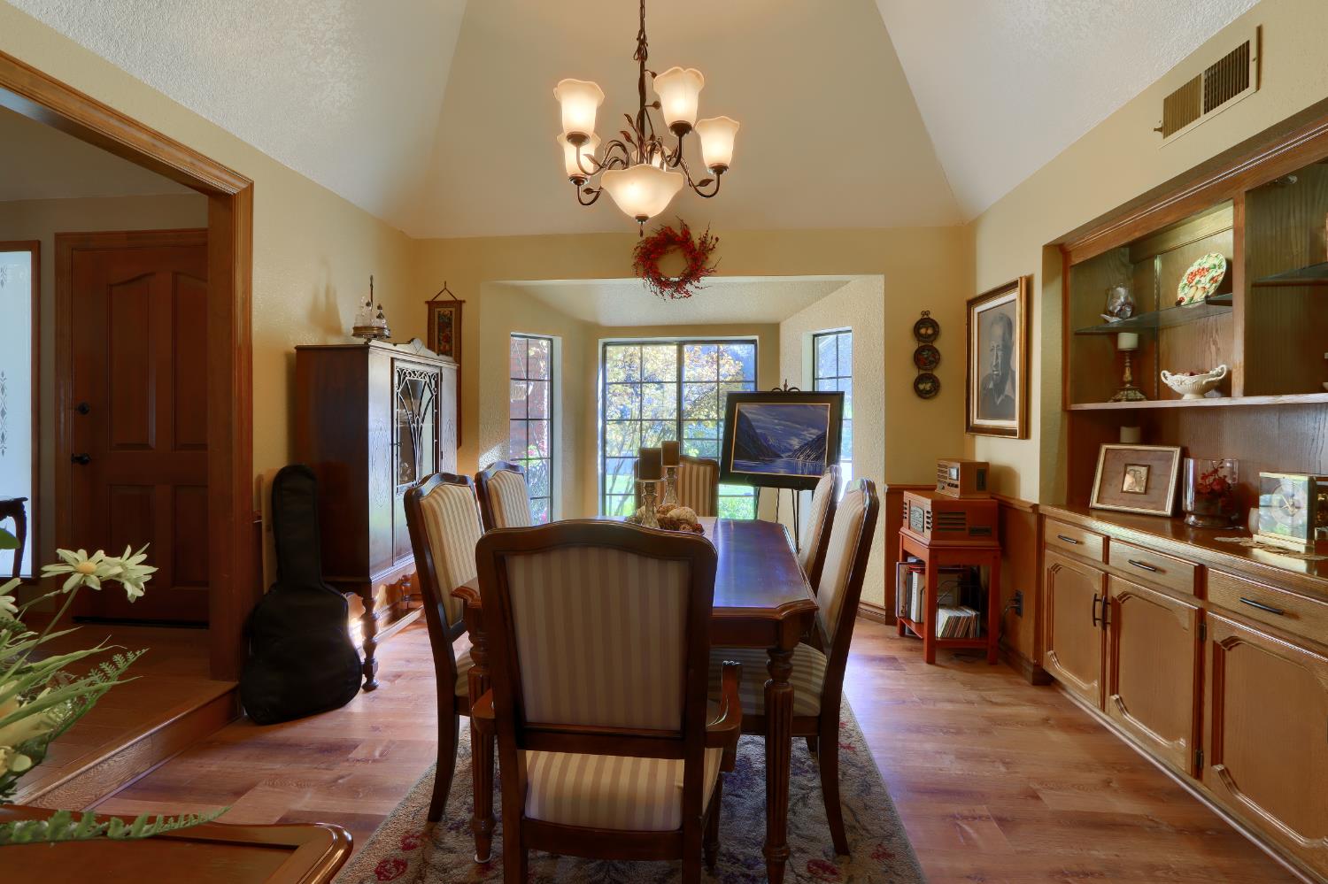 49873 Sunset Dr, Coarsegold, CA 93614