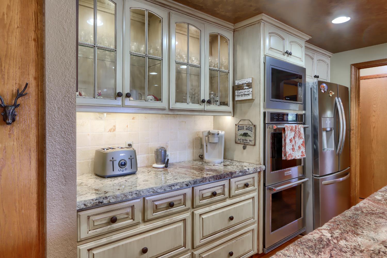 49873 Sunset Dr, Coarsegold, CA 93614