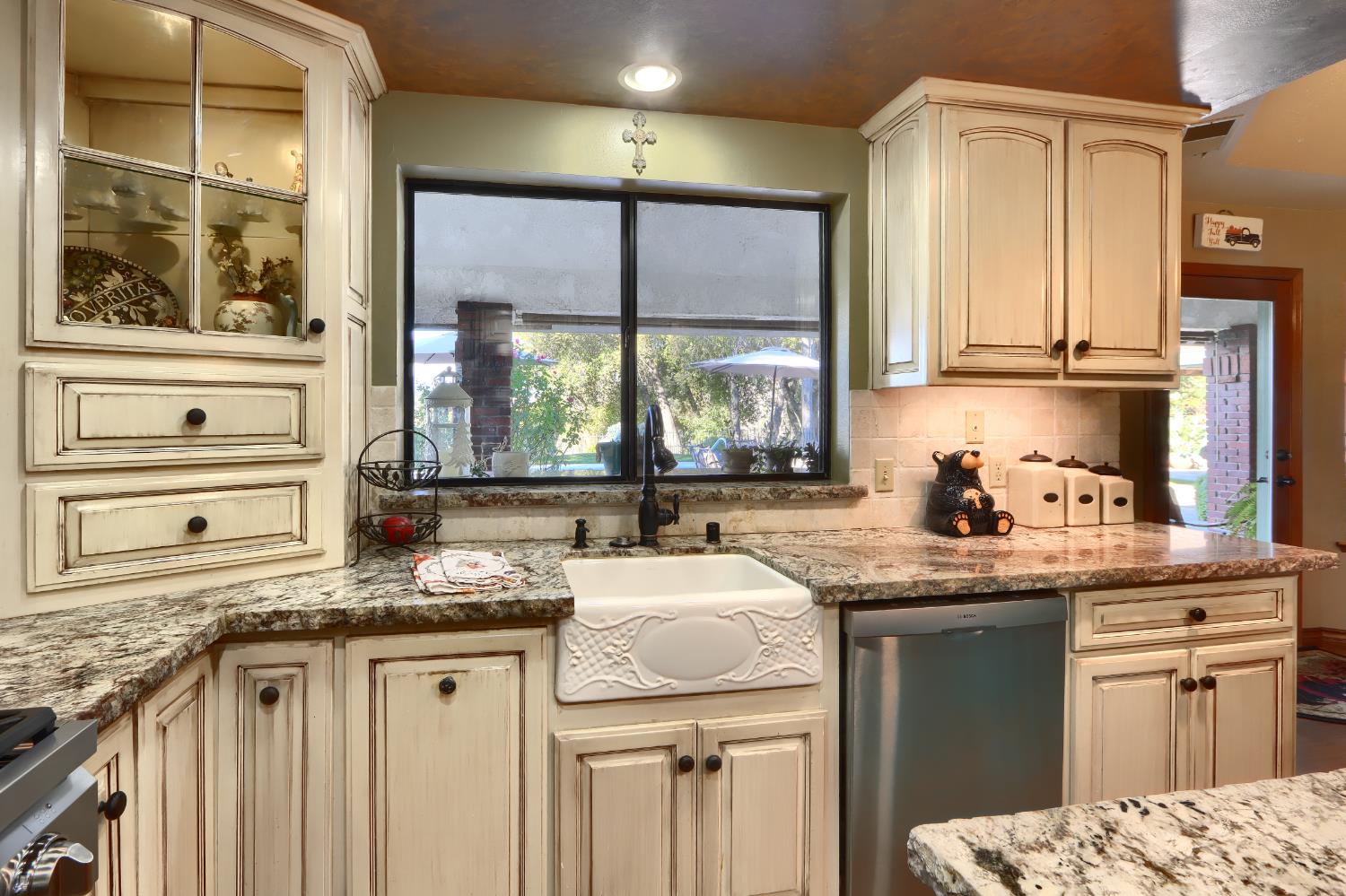 49873 Sunset Dr, Coarsegold, CA 93614