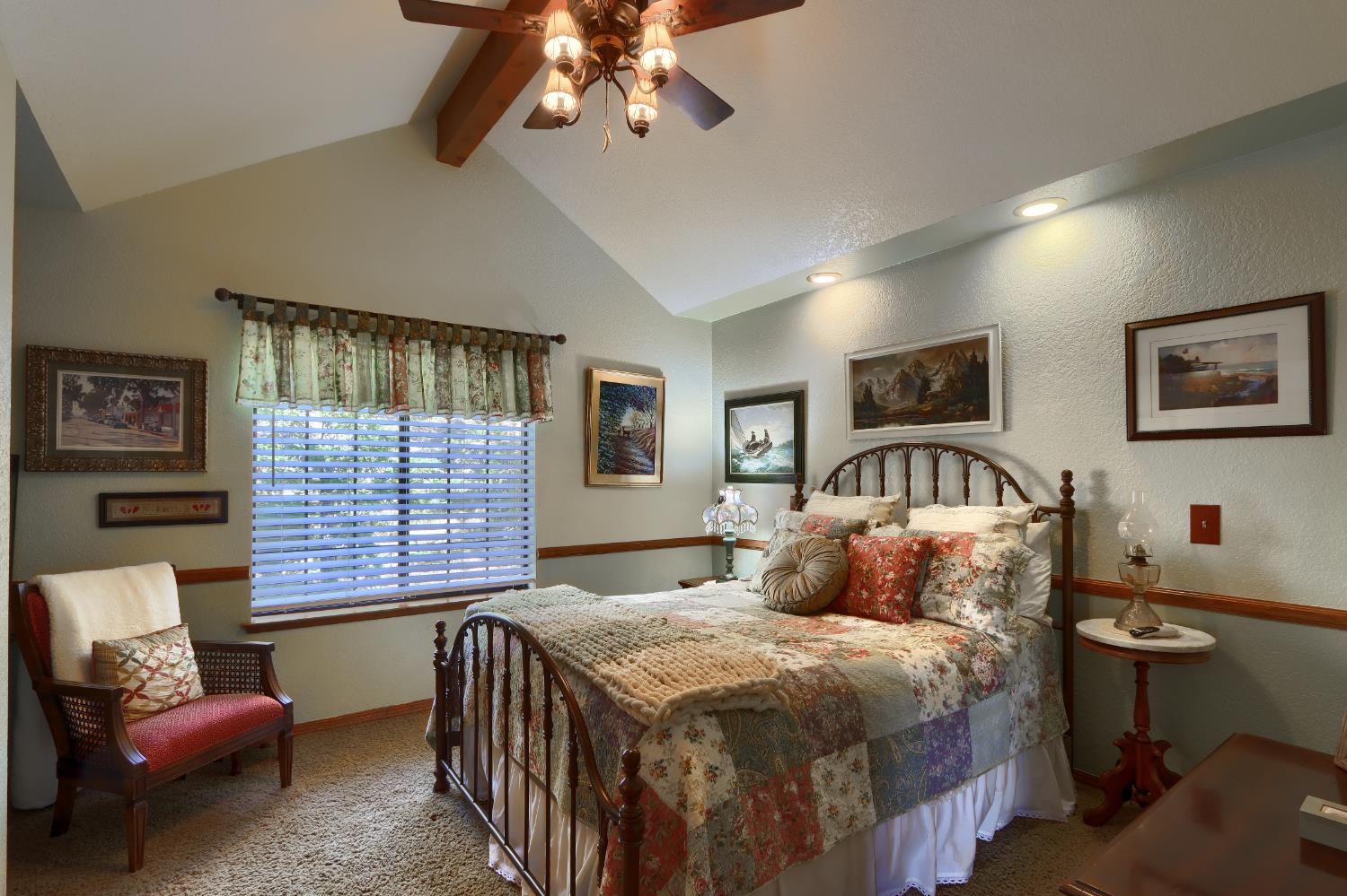 49873 Sunset Dr, Coarsegold, CA 93614