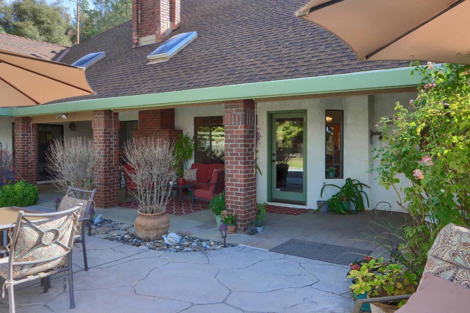 49873 Sunset Dr, Coarsegold, CA 93614