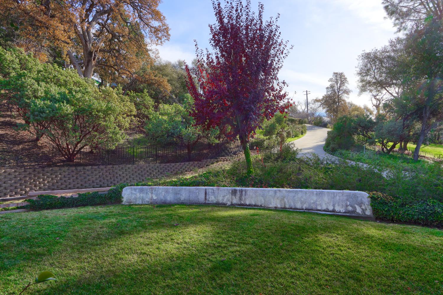 49873 Sunset Dr, Coarsegold, CA 93614