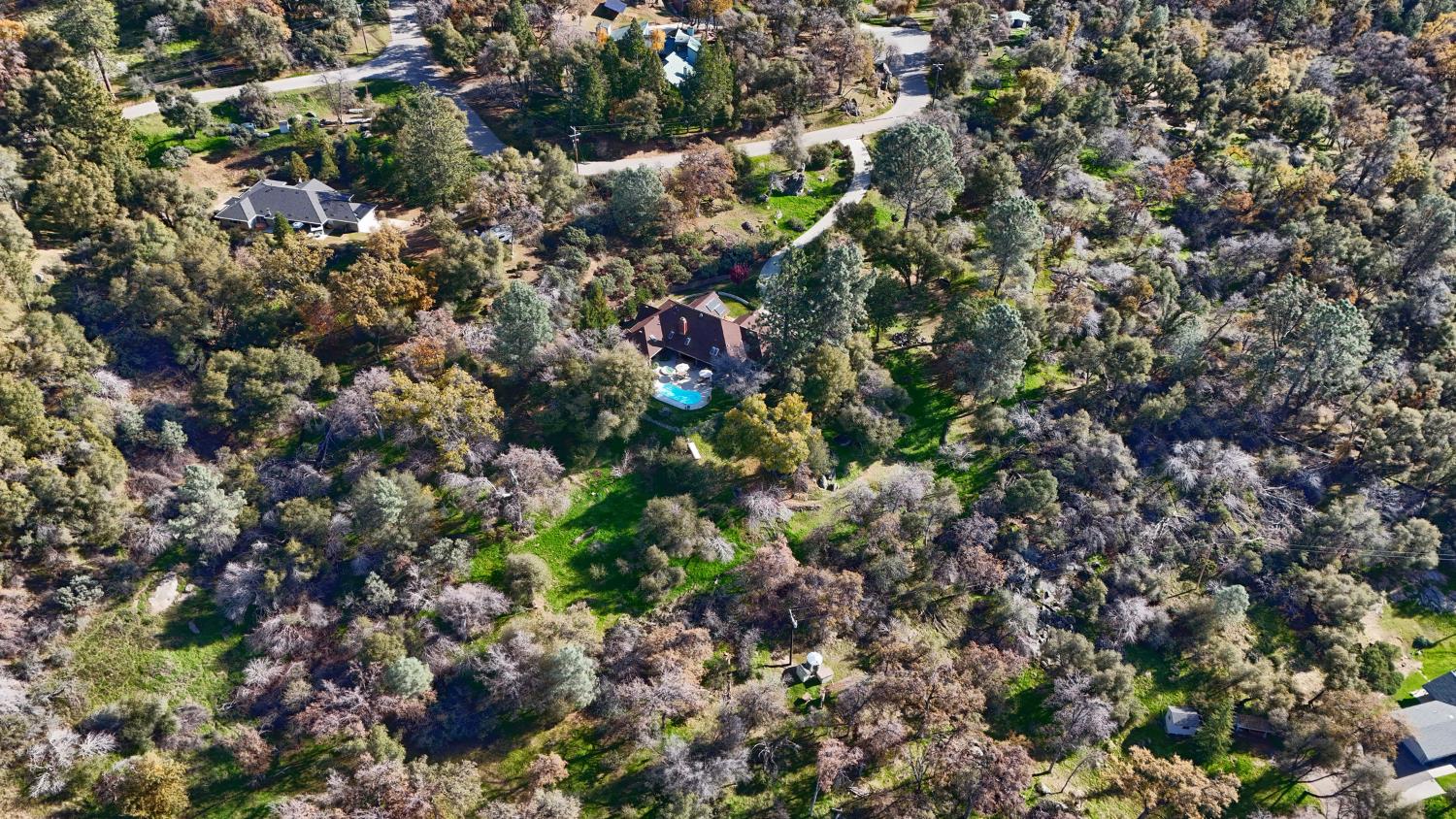 49873 Sunset Dr, Coarsegold, CA 93614