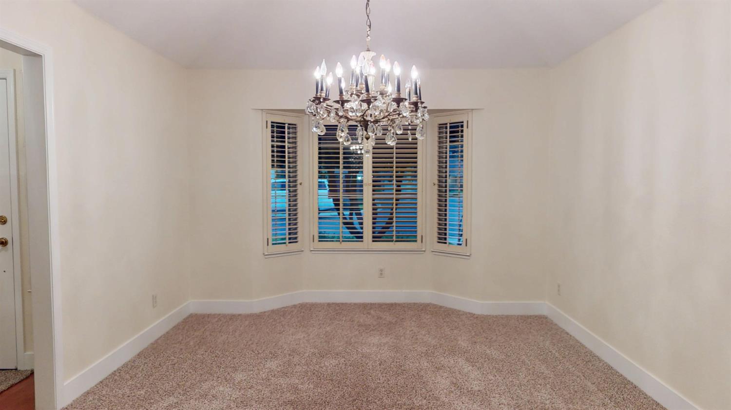 6317 N Marks Ave, Fresno, CA 93711