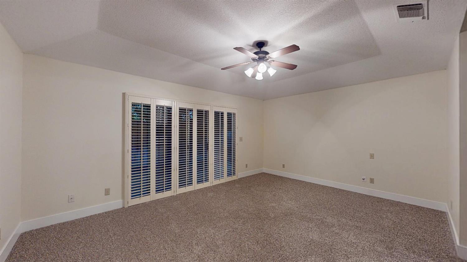 6317 N Marks Ave, Fresno, CA 93711