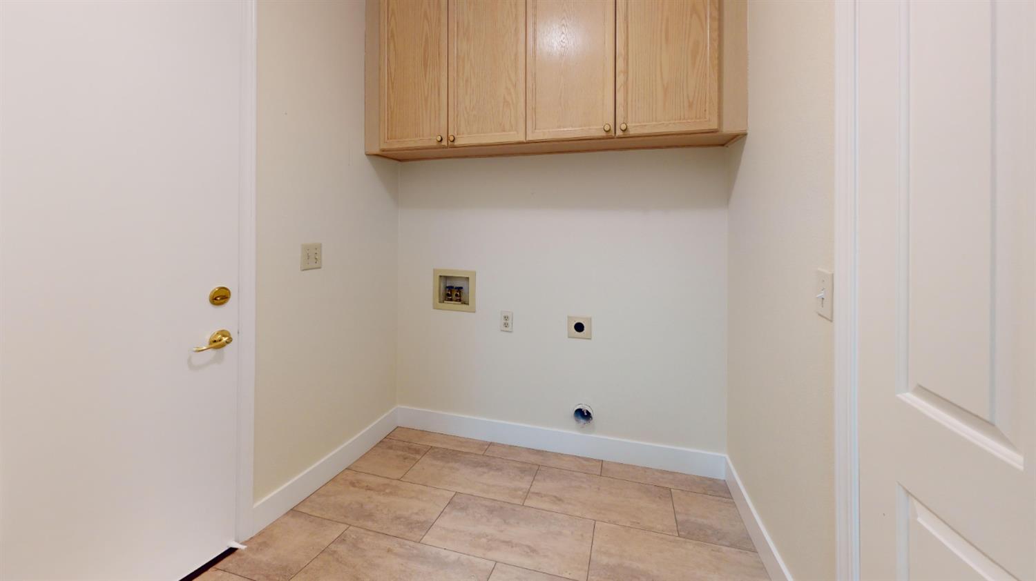 6317 N Marks Ave, Fresno, CA 93711