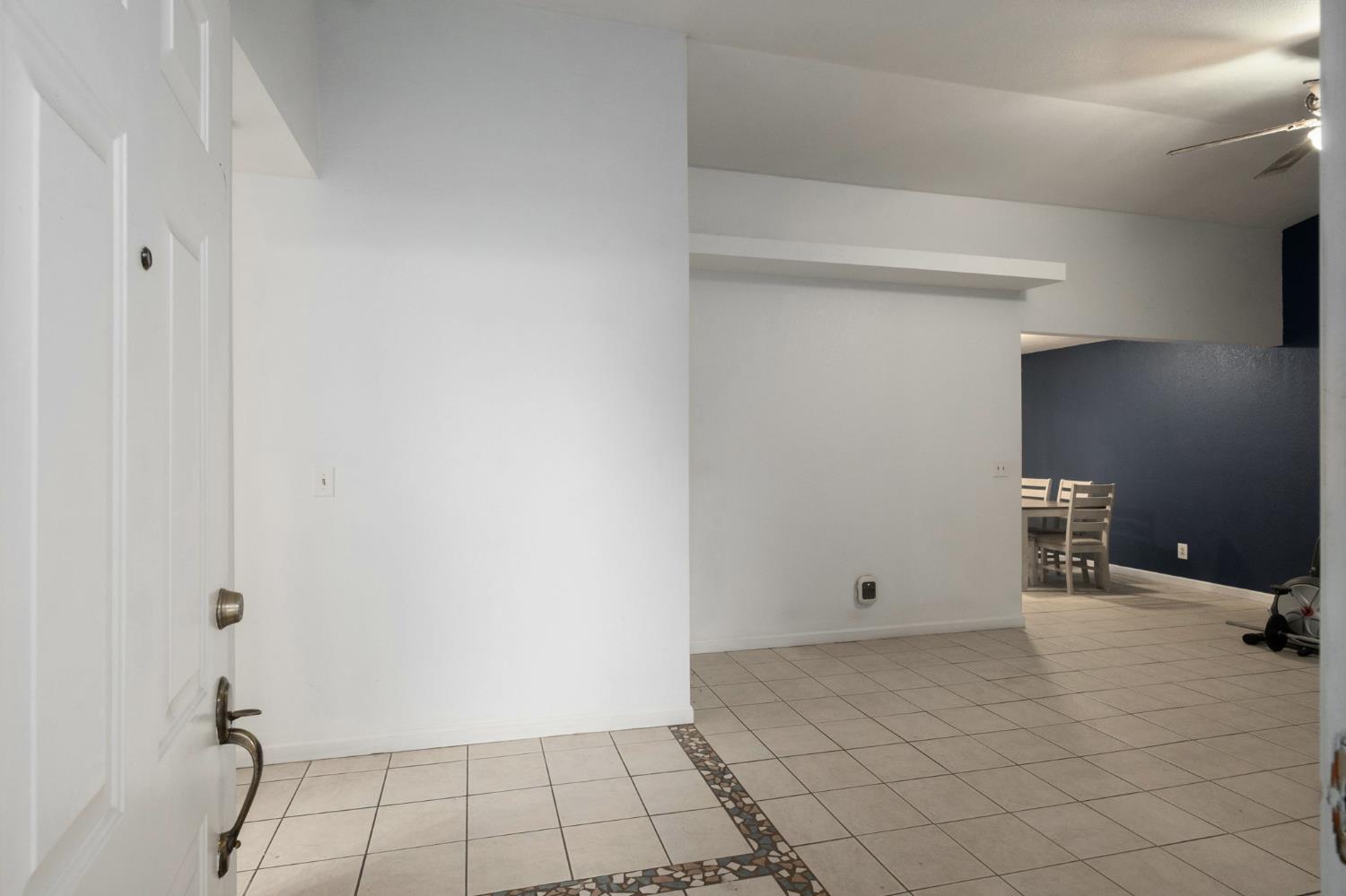 3670 W Fedora Ave, Fresno, CA 93722