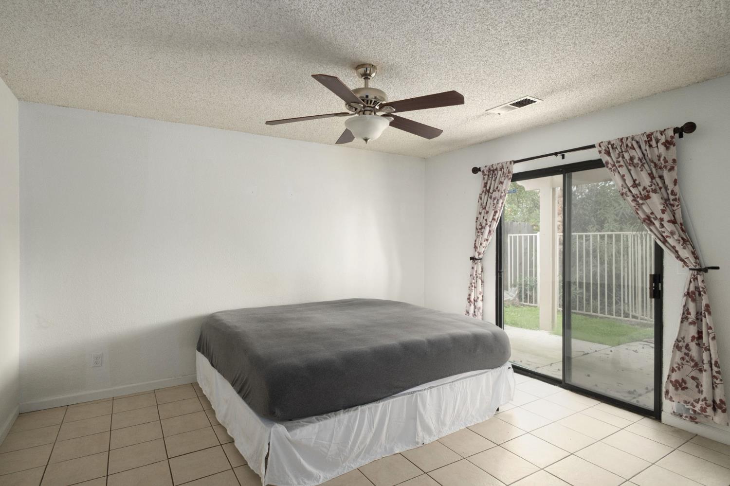 3670 W Fedora Ave, Fresno, CA 93722