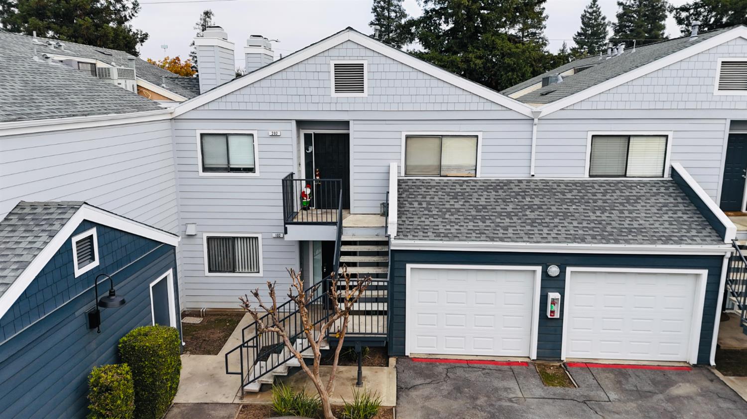 7675 N 1St St #202, Fresno, CA 93720