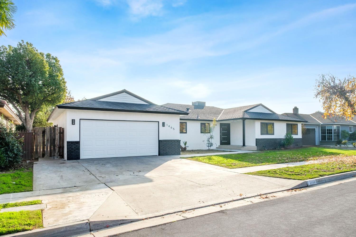 1465 E Escalon Ave, Fresno, CA 93710