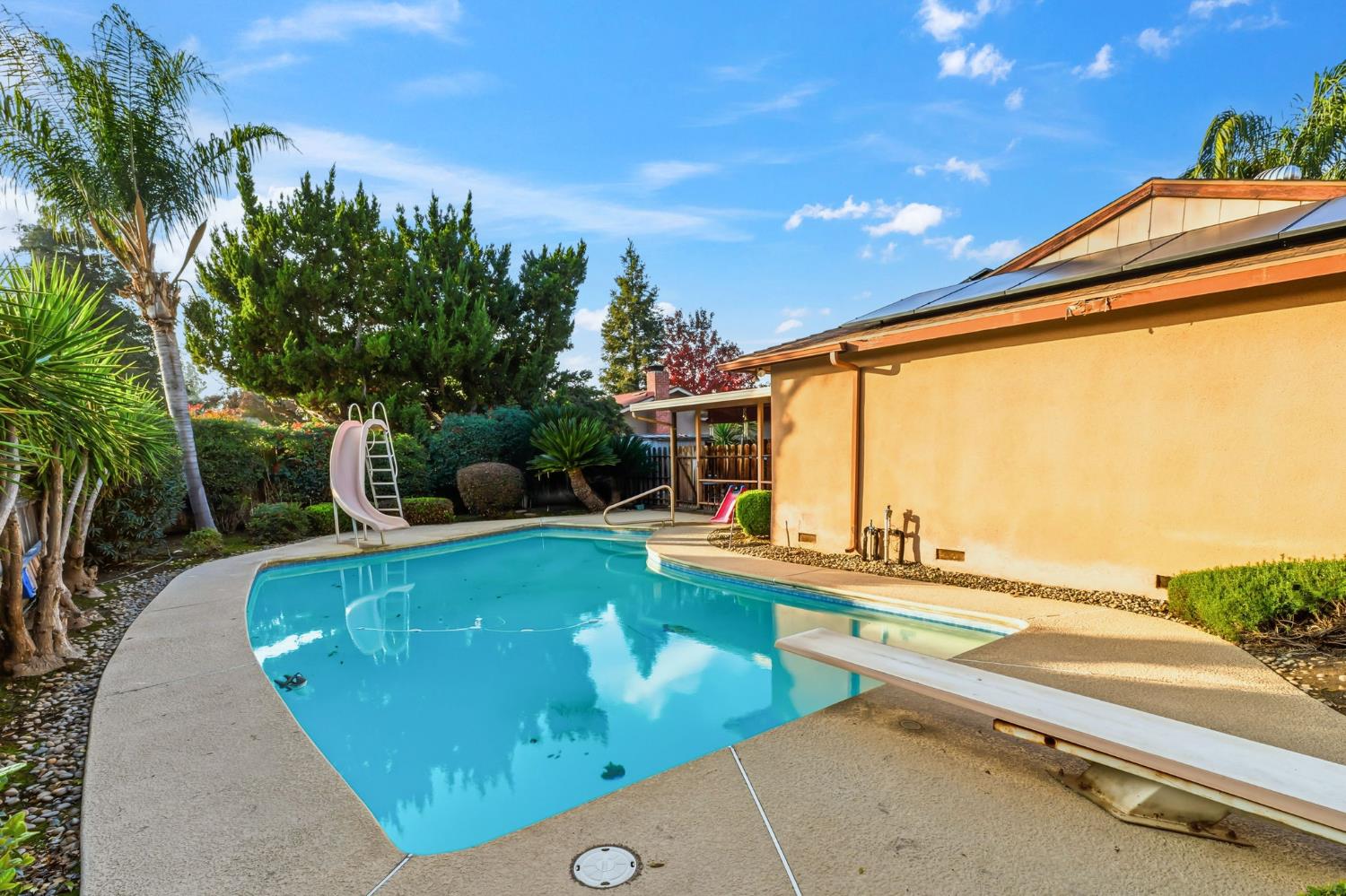 1504 Scott Ave, Clovis, CA 93611