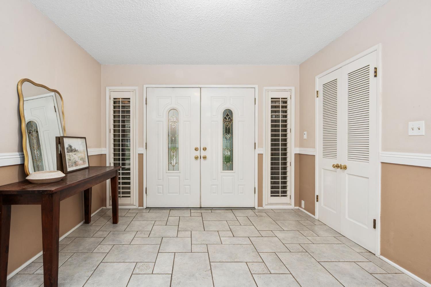 1011 Wyoming Dr, Merced, CA 95340