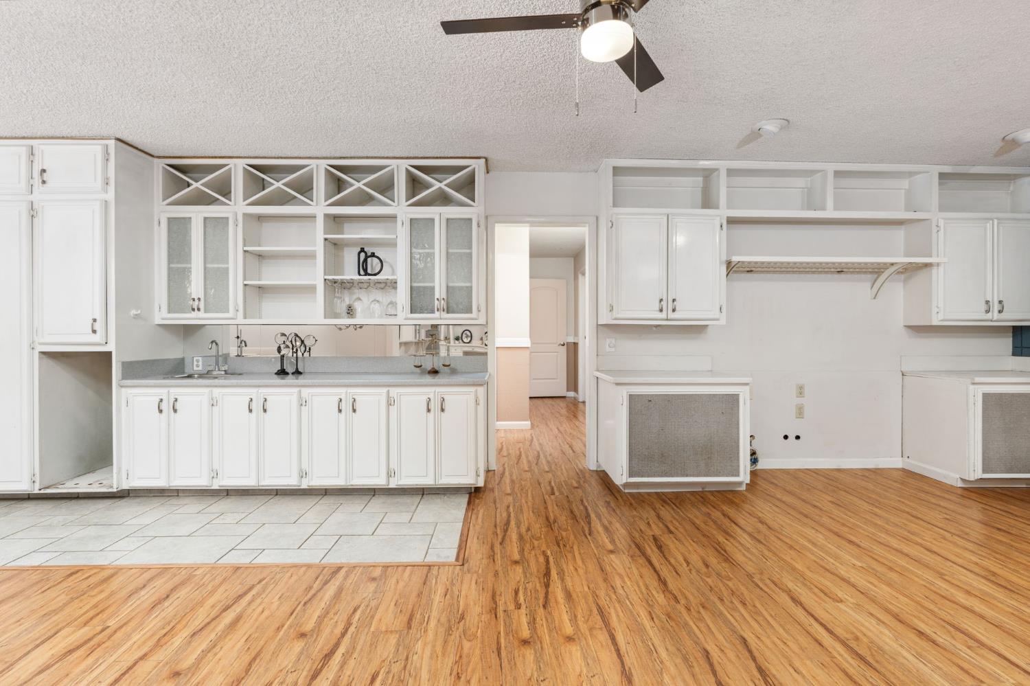 1011 Wyoming Dr, Merced, CA 95340