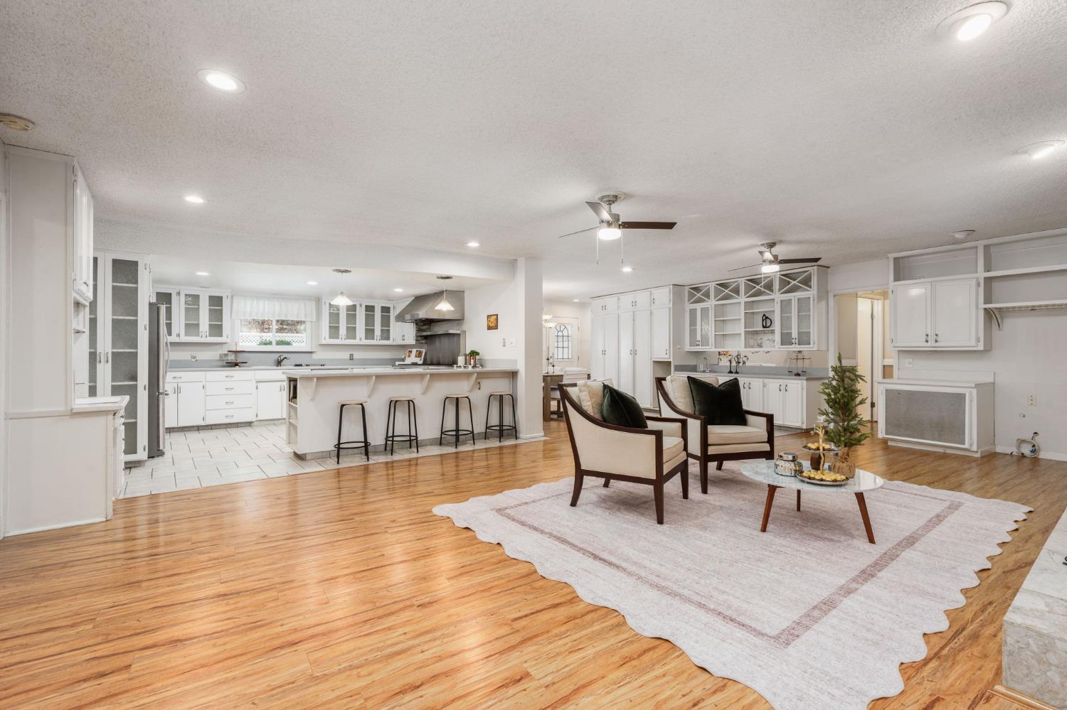 1011 Wyoming Dr, Merced, CA 95340