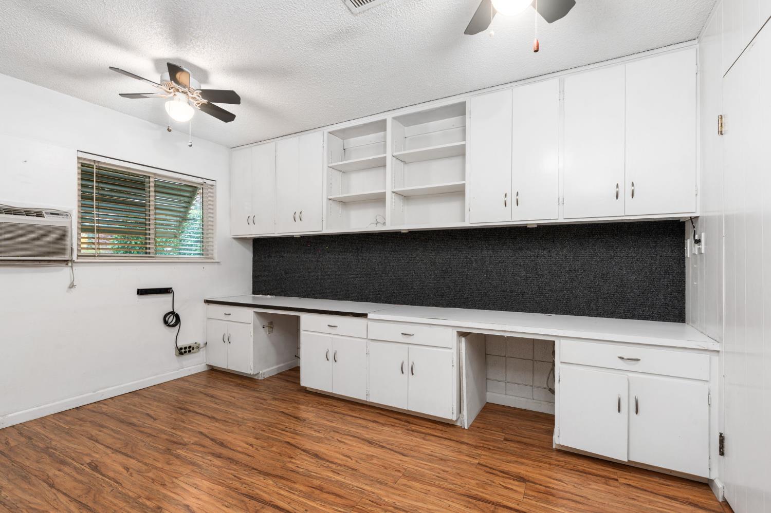 1011 Wyoming Dr, Merced, CA 95340