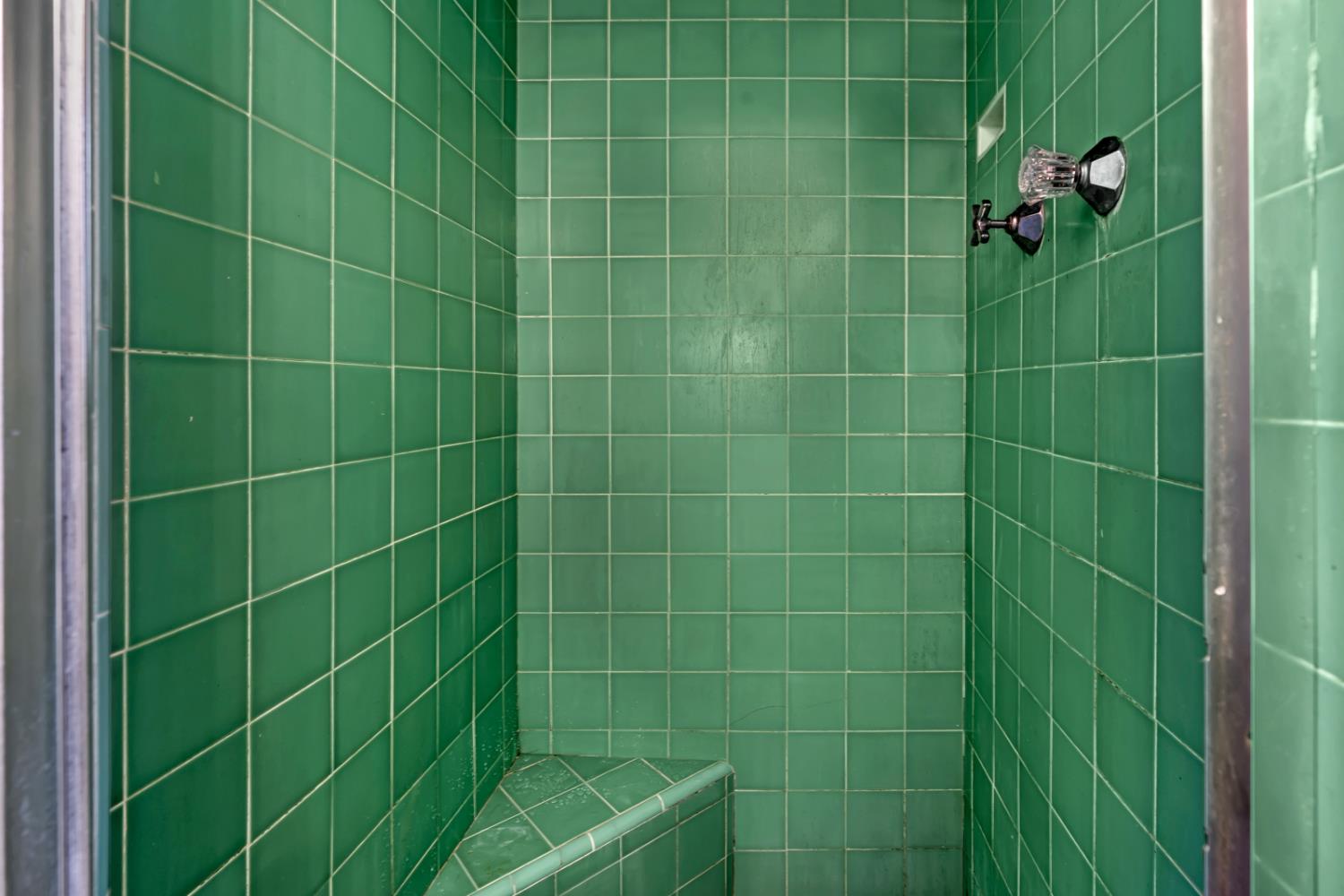 2246 W Hammond Ave, Fresno, CA 93728