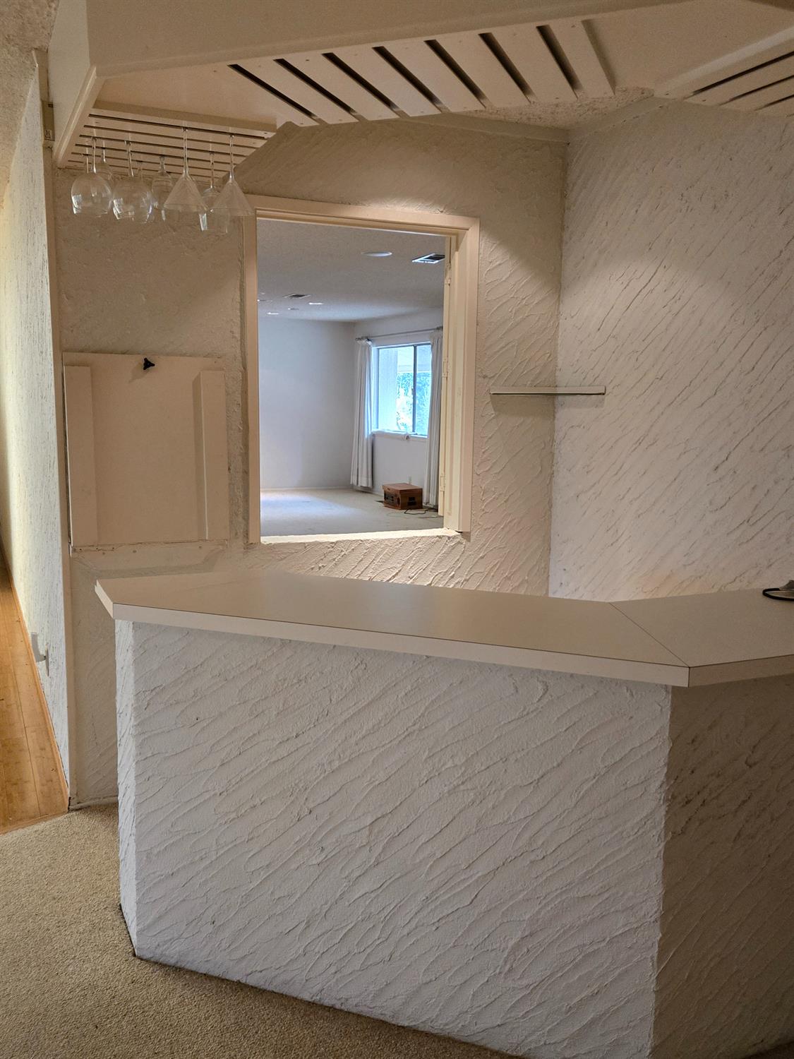 5867 E Club View Dr, Fresno, CA 93727