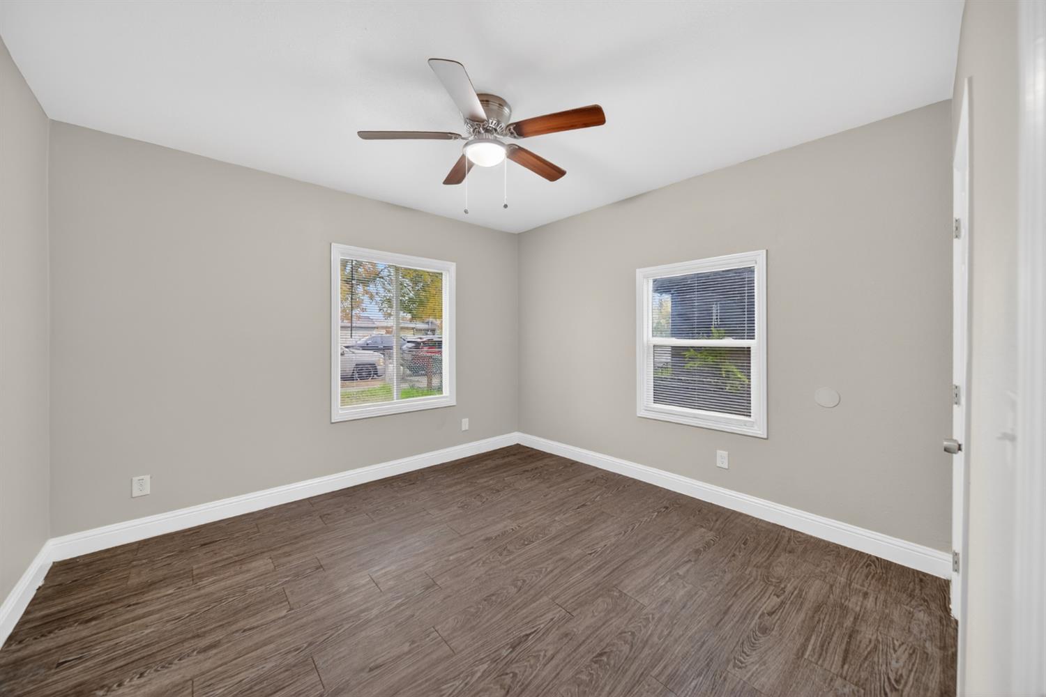 3231 E Townsend Ave, Fresno, CA 93702