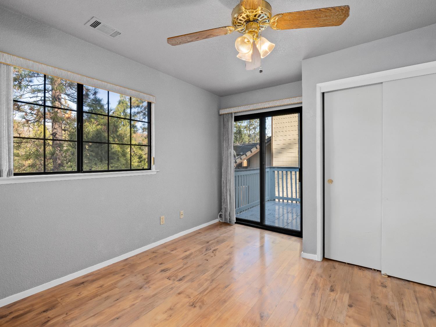 40557 Saddleback Rd, Bass Lake, CA 93604