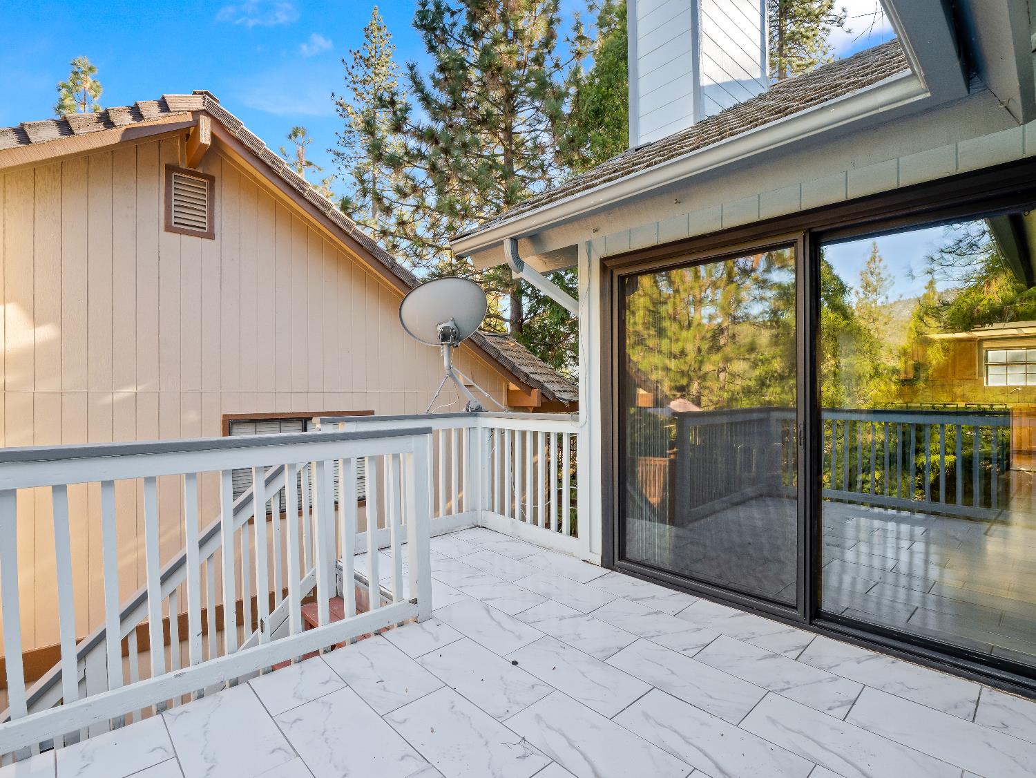 40557 Saddleback Rd, Bass Lake, CA 93604