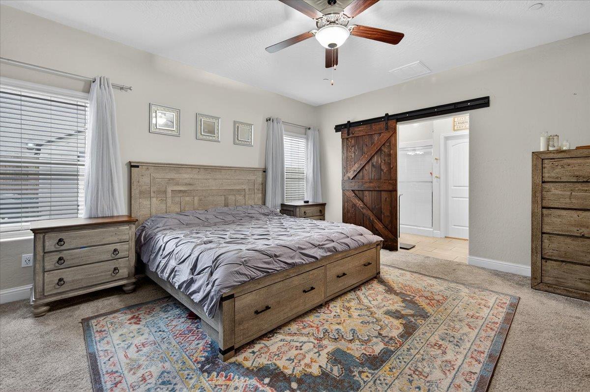 1556 N Delbert Ave, Fresno, CA 93722