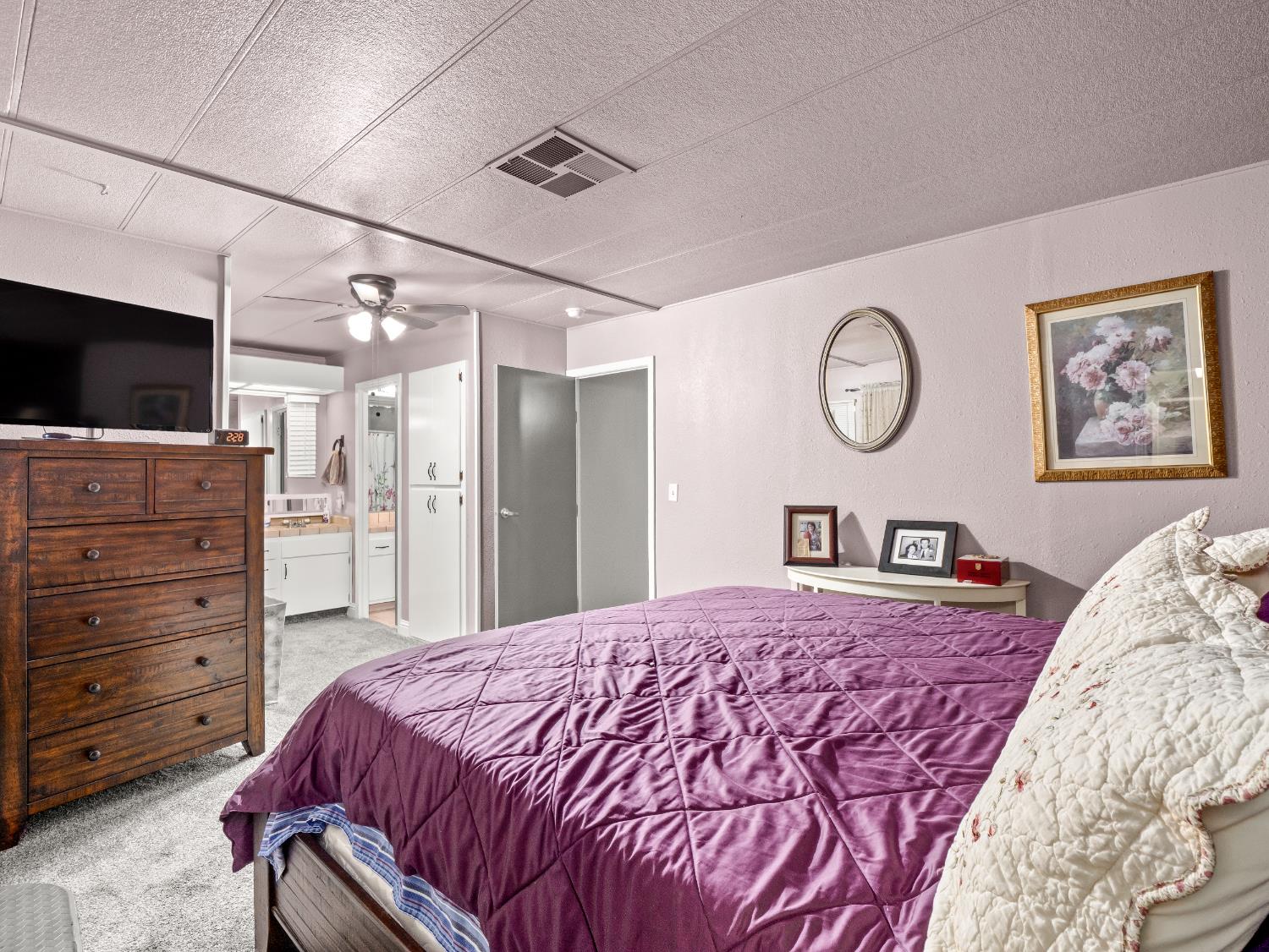 2706 W Ashlan Ave #111, Fresno, CA 93705