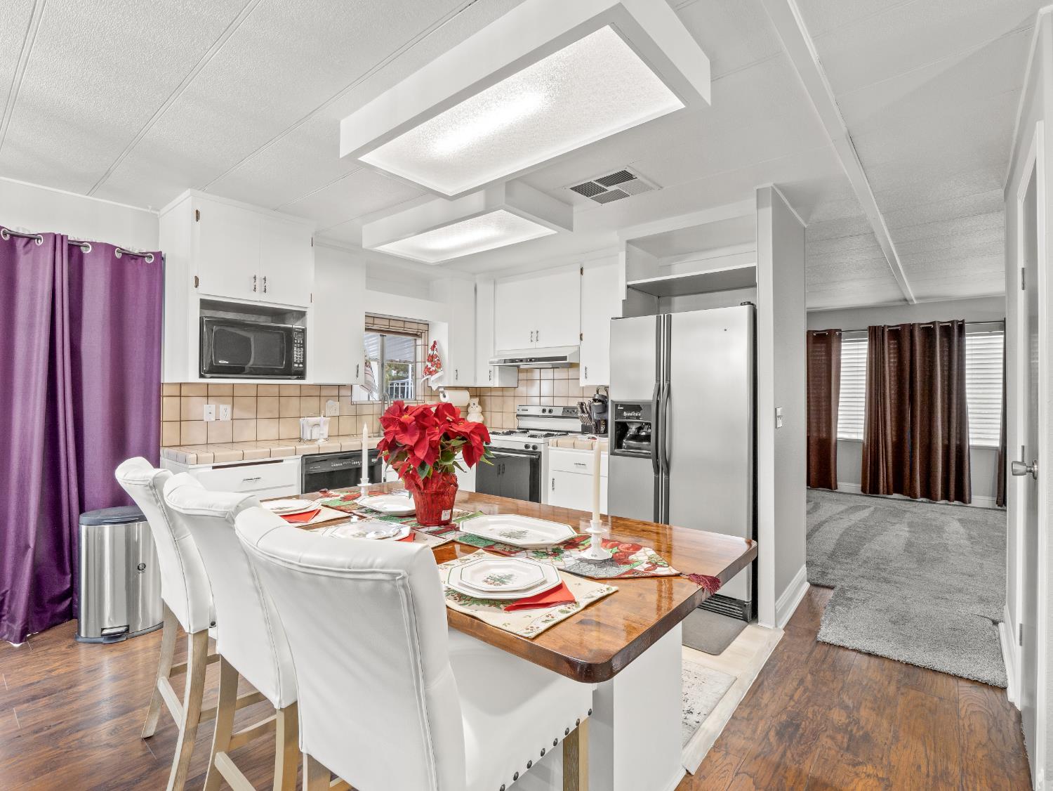 2706 W Ashlan Ave #111, Fresno, CA 93705