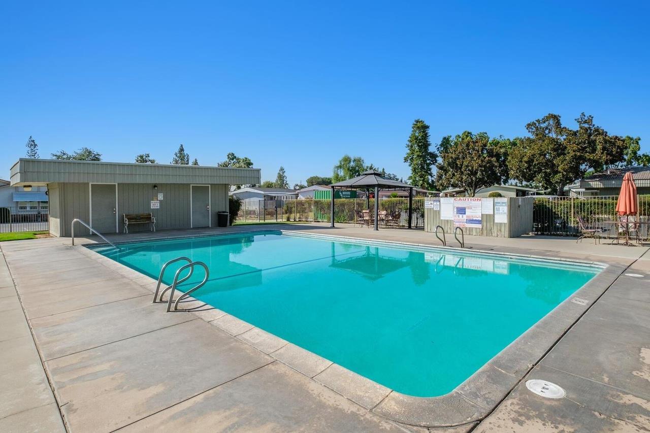 2706 W Ashlan Ave #111, Fresno, CA 93705