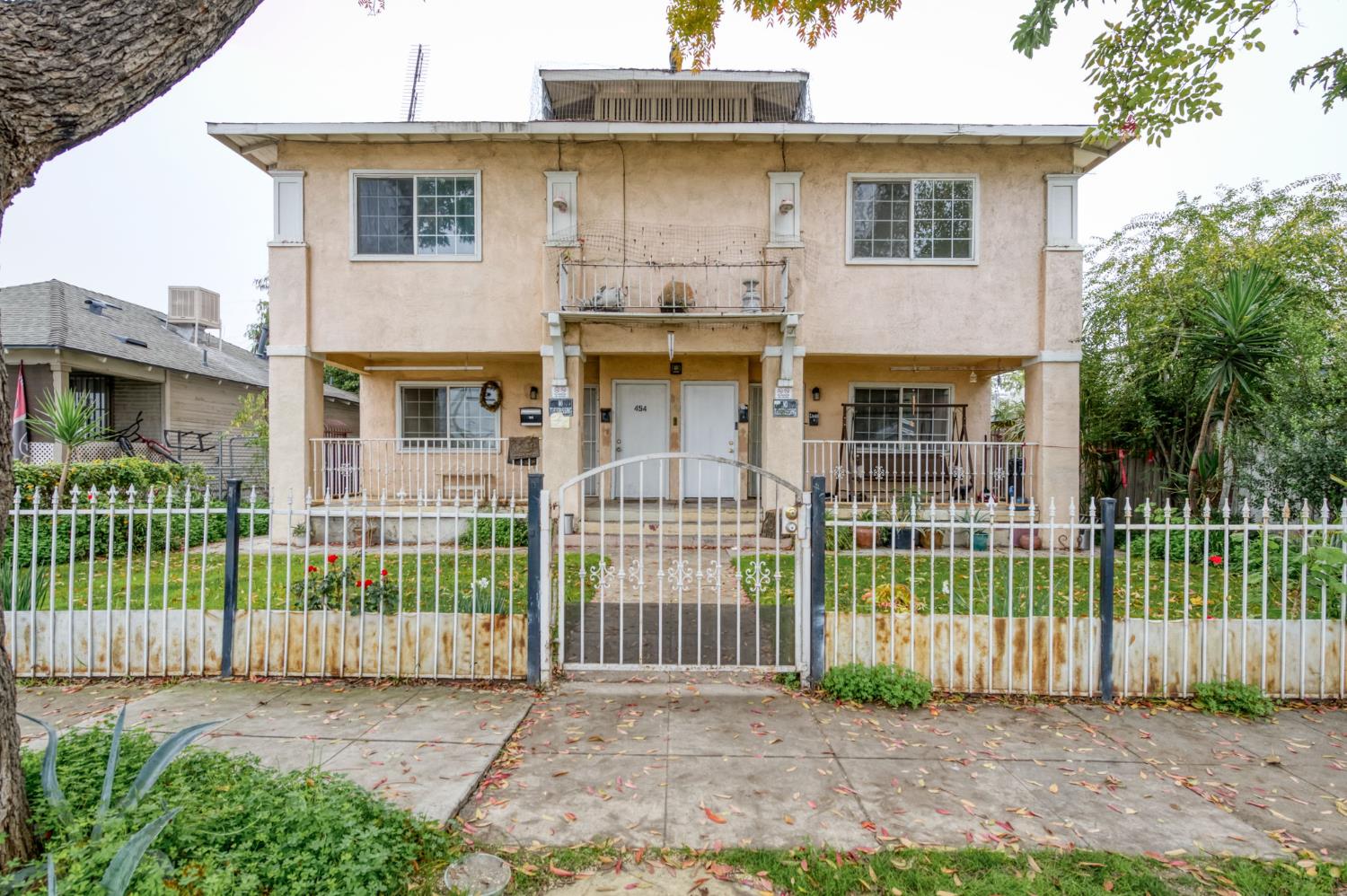 450 N Effie St, Fresno, CA 93701