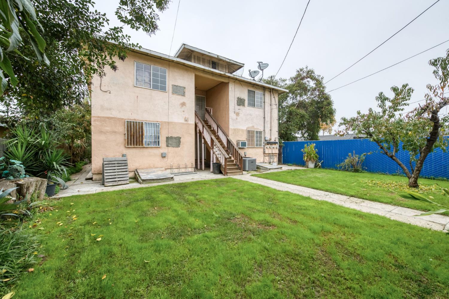 450 N Effie St, Fresno, CA 93701