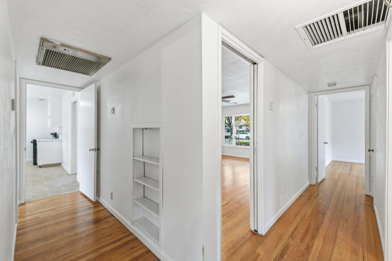 732 W Cortland Ave, Fresno, CA 93705