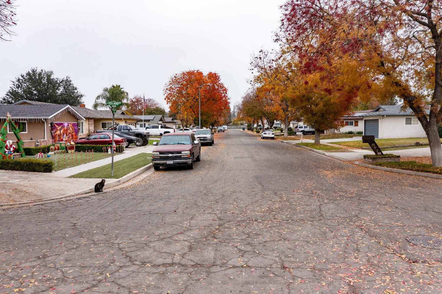 6075 N Selland Ave, Fresno, CA 93711