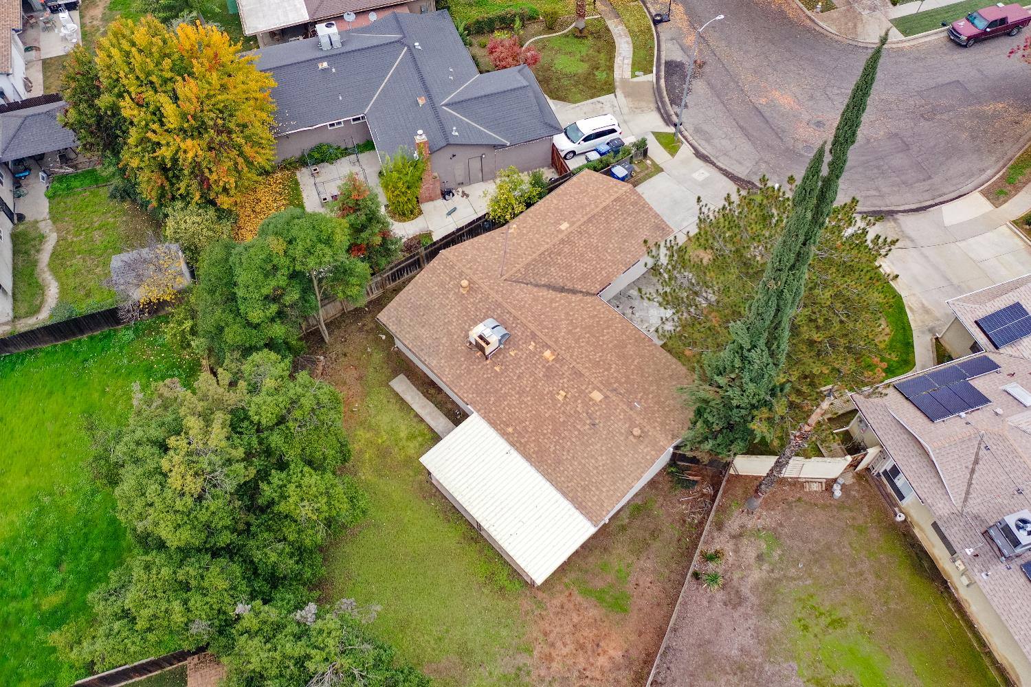 6075 N Selland Ave, Fresno, CA 93711