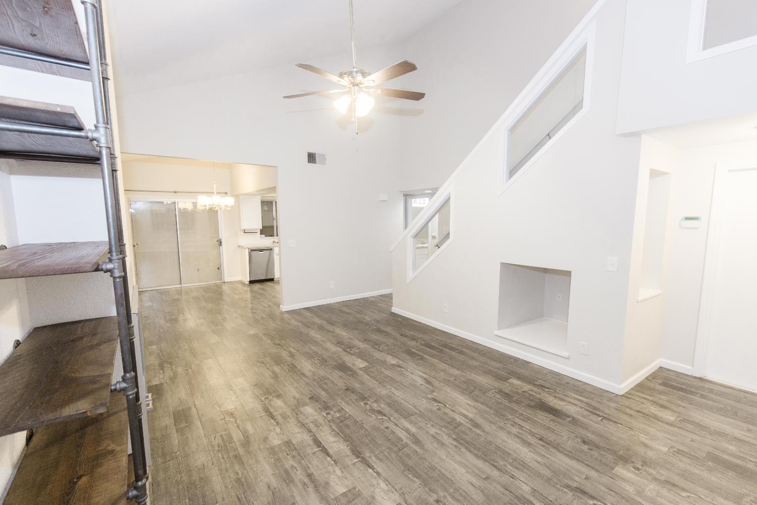 5810 W Tenaya Ave, Fresno, CA 93722