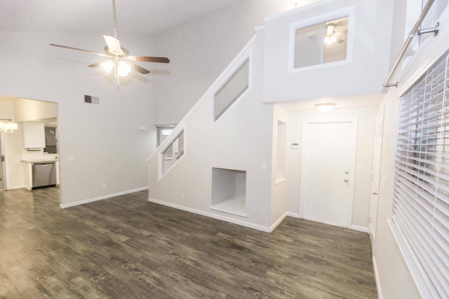 5810 W Tenaya Ave, Fresno, CA 93722