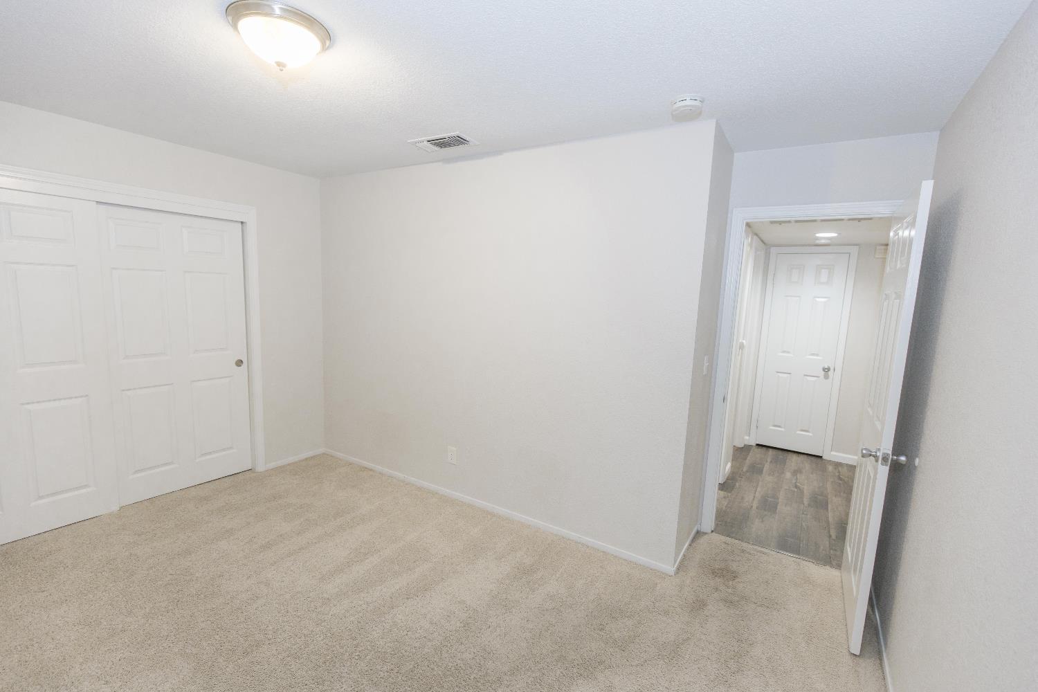 5810 W Tenaya Ave, Fresno, CA 93722