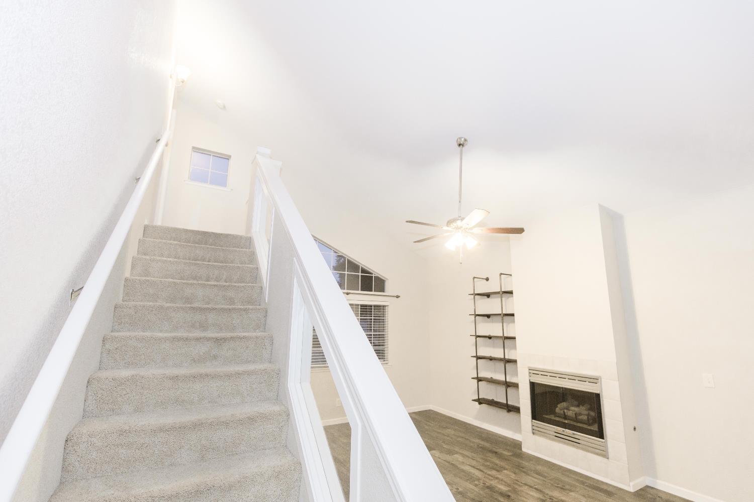 5810 W Tenaya Ave, Fresno, CA 93722