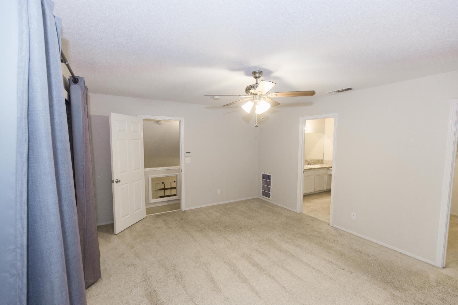 5810 W Tenaya Ave, Fresno, CA 93722