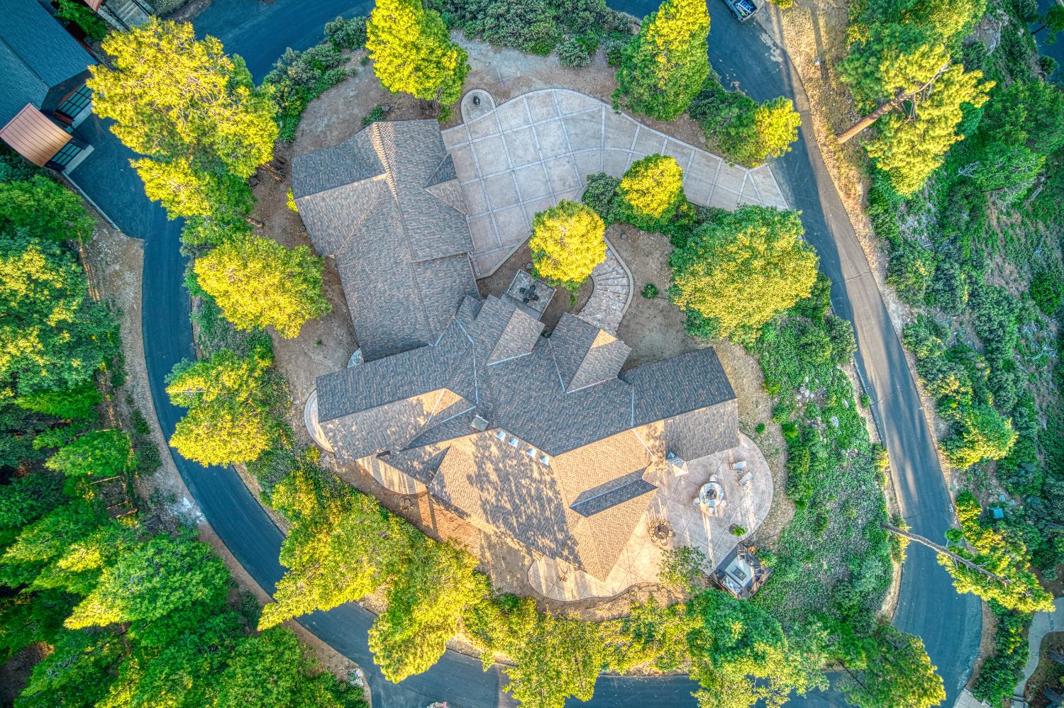 42555 Bretz Point Ln, Shaver Lake, CA 93664