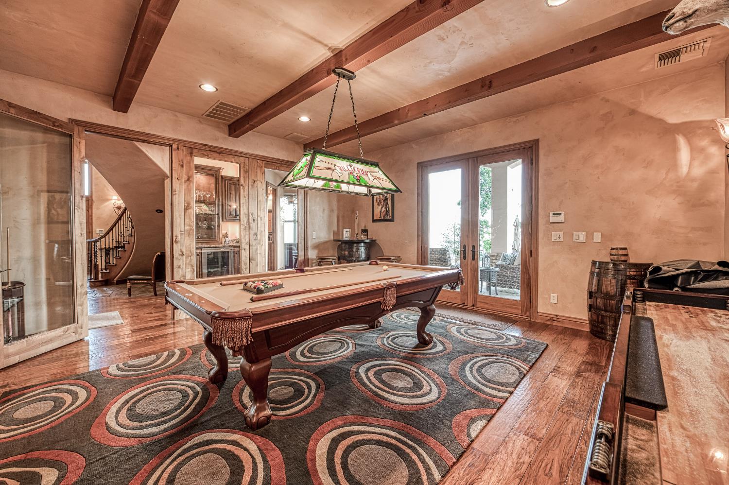 42555 Bretz Point Ln, Shaver Lake, CA 93664