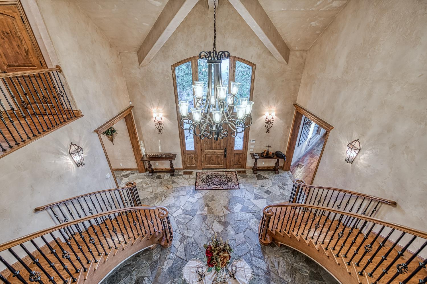 42555 Bretz Point Ln, Shaver Lake, CA 93664