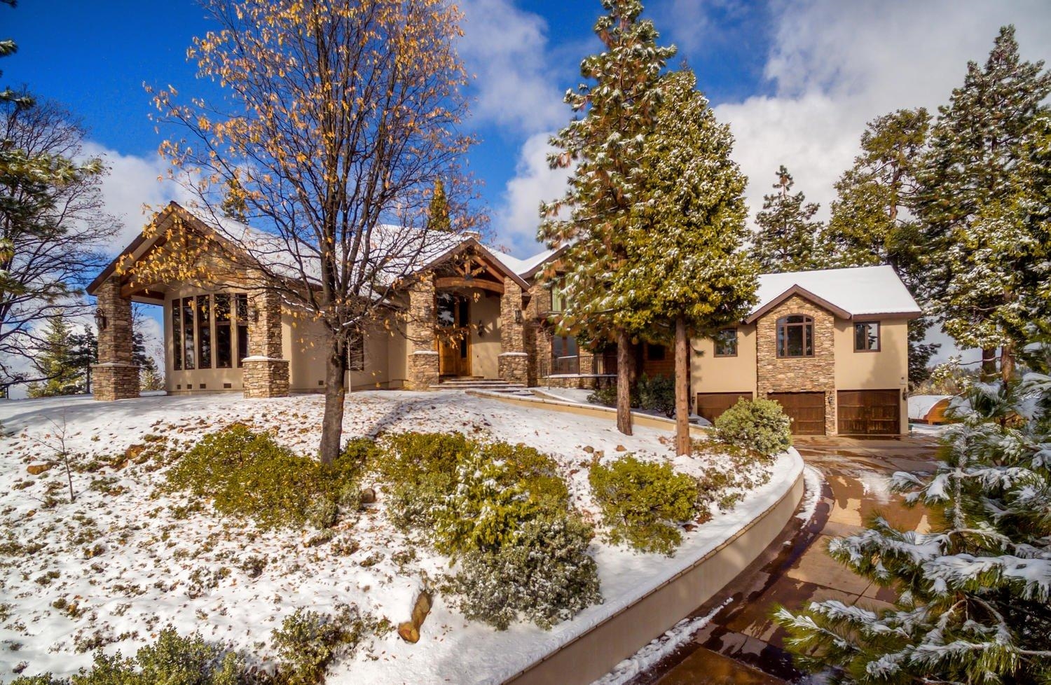 42555 Bretz Point Ln, Shaver Lake, CA 93664