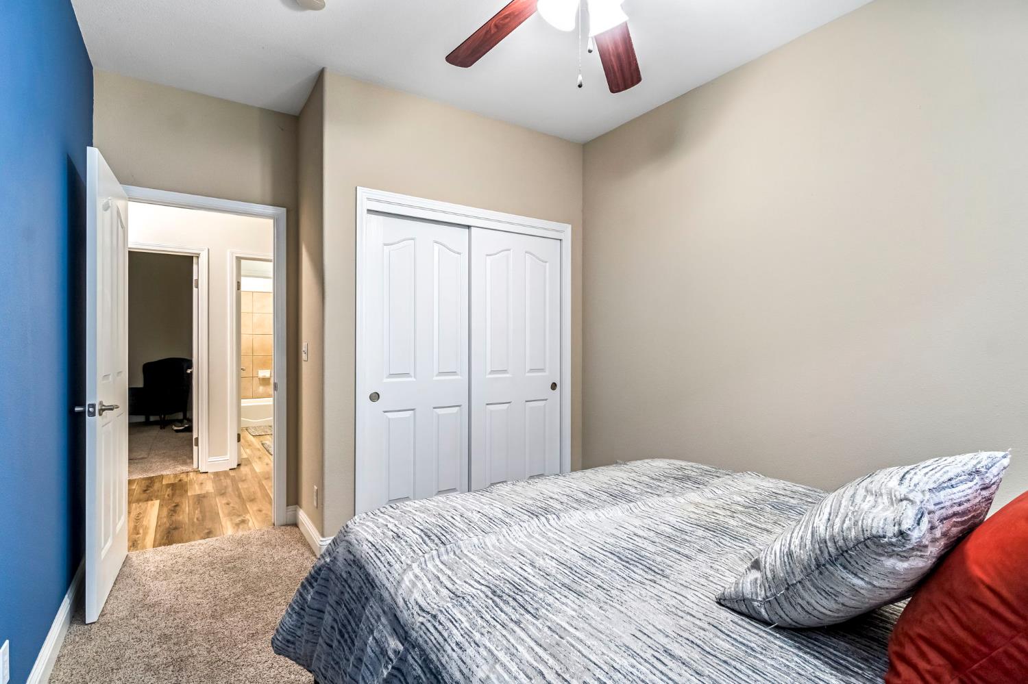 2634 Marie Dr, Madera, CA 93637