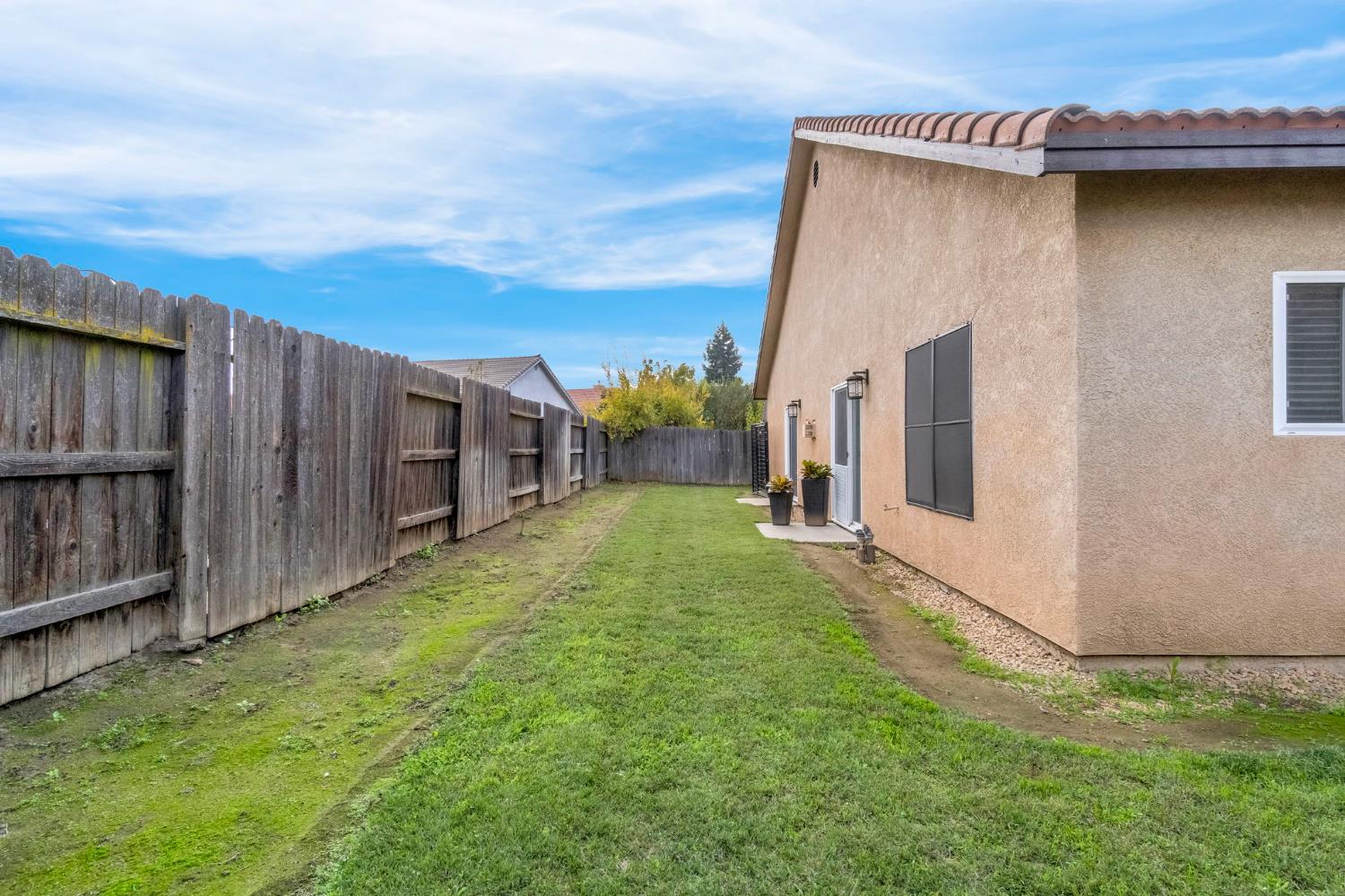 2634 Marie Dr, Madera, CA 93637