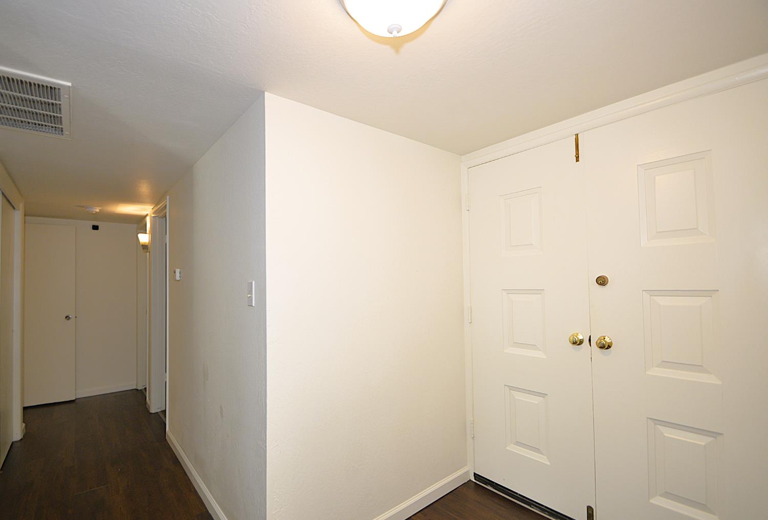 6197 N Millbrook Ave, Fresno, CA 93710