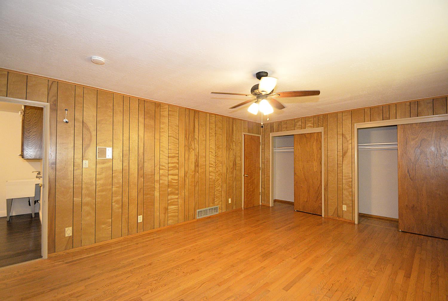 6197 N Millbrook Ave, Fresno, CA 93710