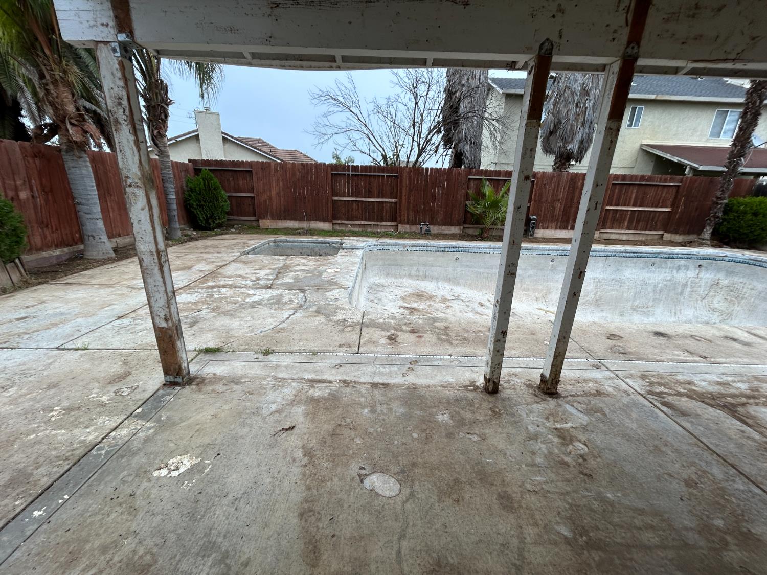 1308 Saint Francis, Los Banos, CA 93635