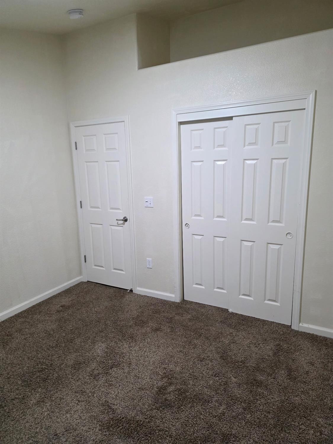 804 Morris Ln, Madera, CA 93637