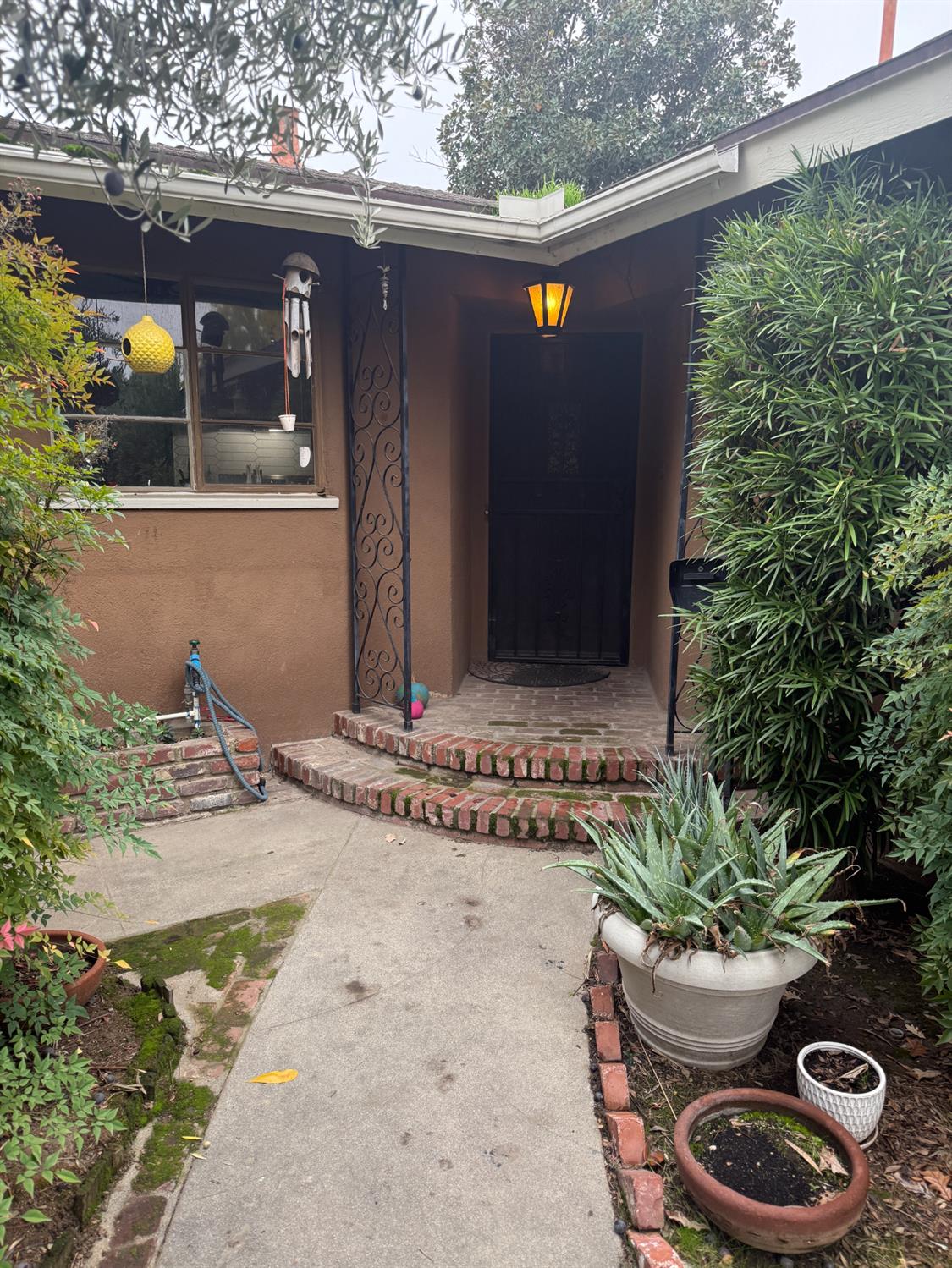 1733 W Harvard Ave, Fresno, CA 93705